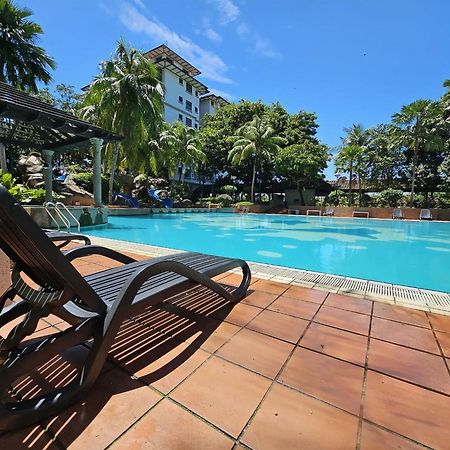 Good2Stay Apartment 6-8Pax L 3R2B L 2 Parking L Coway Water L Unifi I Swimming Pool Малакка Экстерьер фото