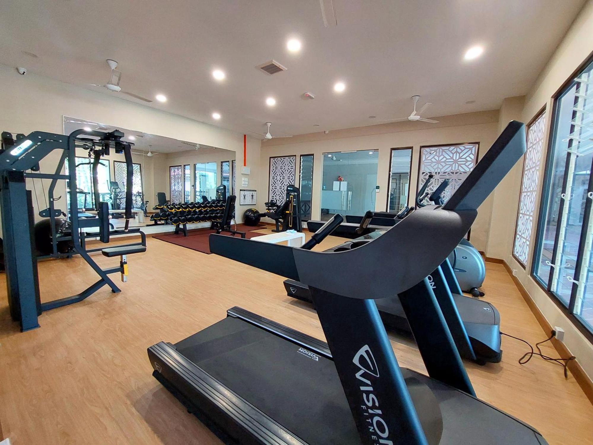 Good2Stay Apartment 6-8Pax L 3R2B L 2 Parking L Coway Water L Unifi I Swimming Pool Малакка Экстерьер фото