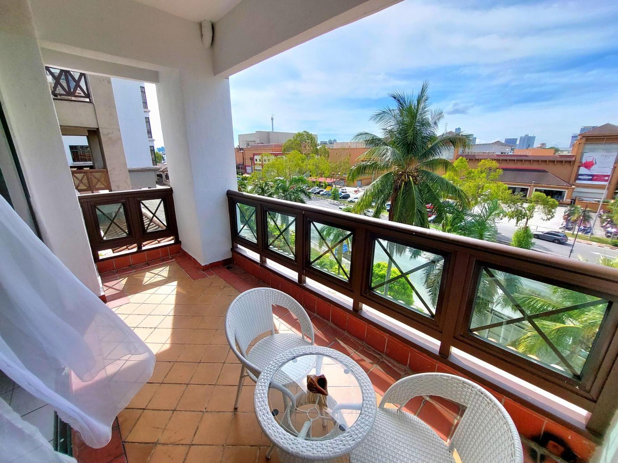 Good2Stay Apartment 6-8Pax L 3R2B L 2 Parking L Coway Water L Unifi I Swimming Pool Малакка Экстерьер фото